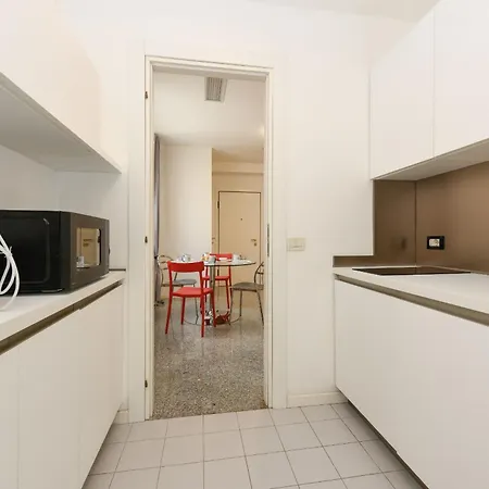 Apartment Mgh -