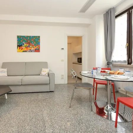 Apartment Mgh -